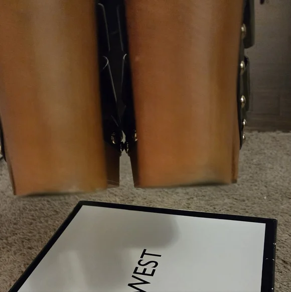 Nine West Olive Green Strappy Heels - Picture 4 of 9